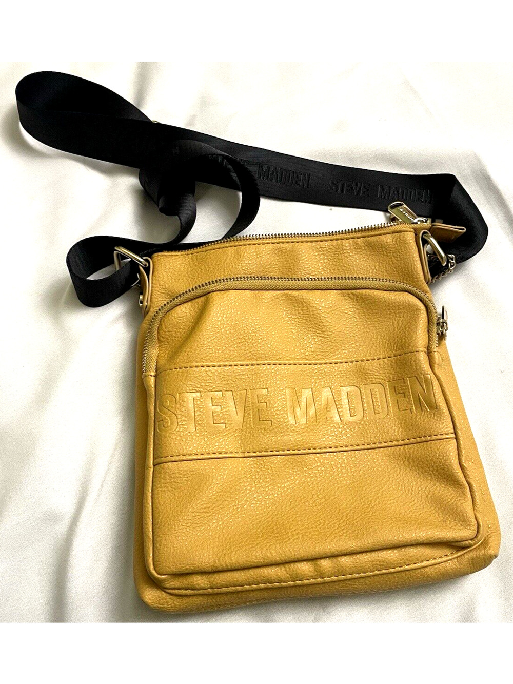 Drive Madden Muster Color Crossbody Bag 10" X 9.5"